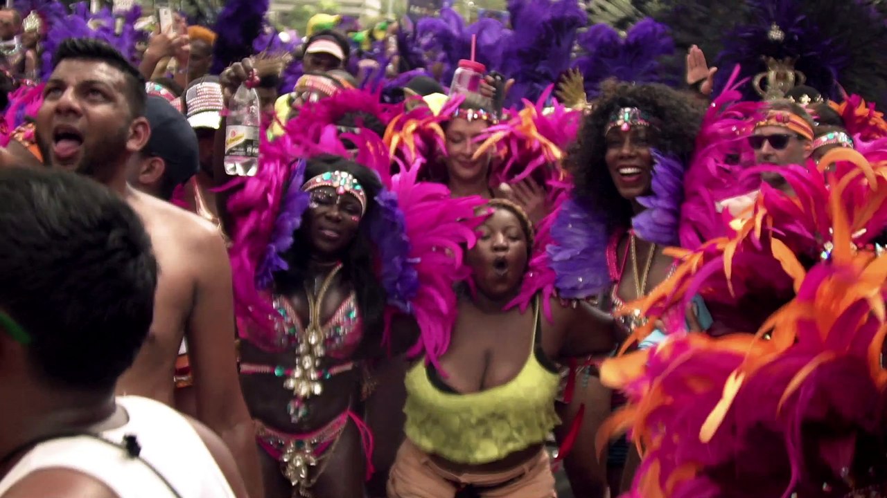 Calypso Rose - Leave Me Alone feat. Manu Chao (Official Video)
