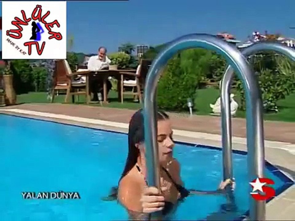 SEVİL UYAR ve TAŞ GİBİ POPOSU