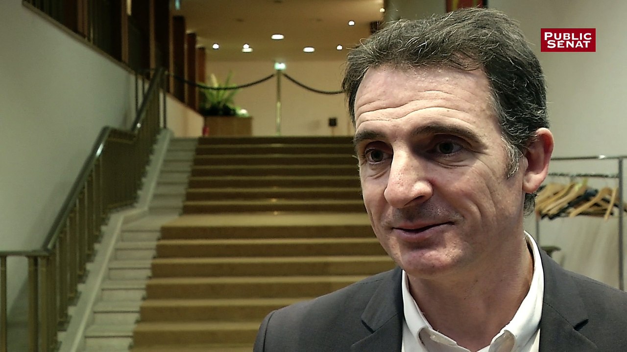 Eric Piolle, maire de Grenoble : "la transition doit être écologique, sociale, économique."