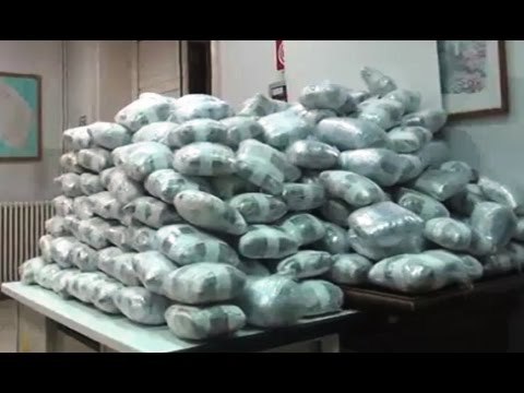 Lecce - Tre quintali di droga su imbarcazione, arrestati 4 albanesi (13.10.16)