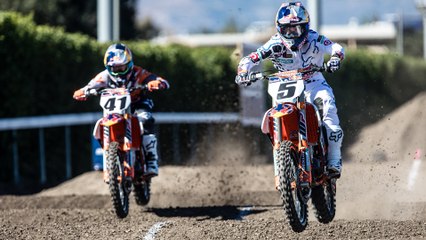 Head-to-Head MX Racing On An Unwound Supercross Track | Red Bull Straight Rhythm 2016