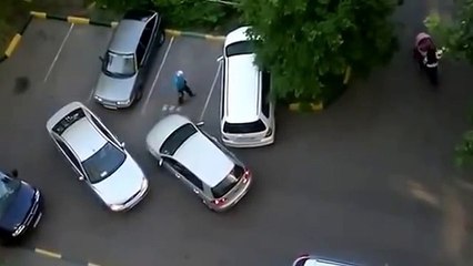Funny Driving  2 Women 1 Parking Lot