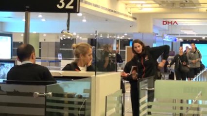 2. Kez Dünya Şampiyonu Olan Eczacıbaşı Kadın Voleybol Takımı Yurda Döndü