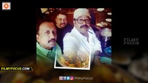 Mohanlal Enjoying With Friends at Qatar || Pulimurugan - Filmyfocus.com