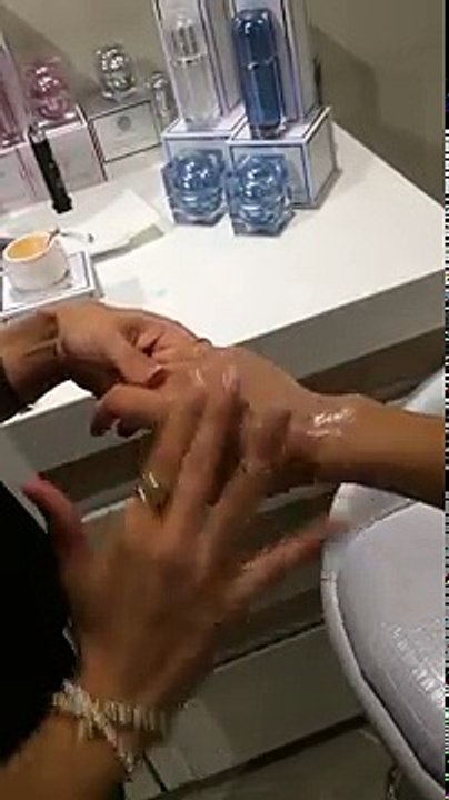 Forever Flawless Facial Peeling Gel