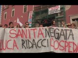 Napoli - No alla chiusura dell'ospedale San Gennaro, corteo alla Sanità (24.10.16)