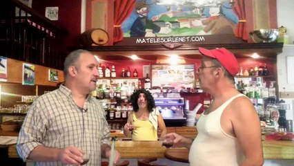 Brève de comptoir - Chanter la Marseillaise devant Jeanne D'arc