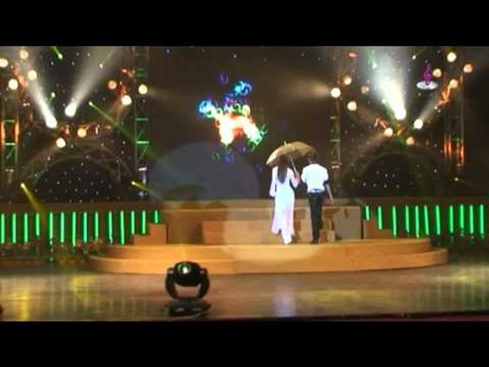 Giai Dieu Viet 1 - Chung doi vao doi