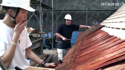 Ces ouvriers japonais ont une technique incroyable pour aller plus vite : clous dans la bouche