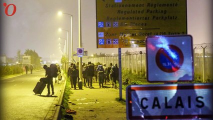 Calais : le démantèlement de la jungle en 10 images fortes
