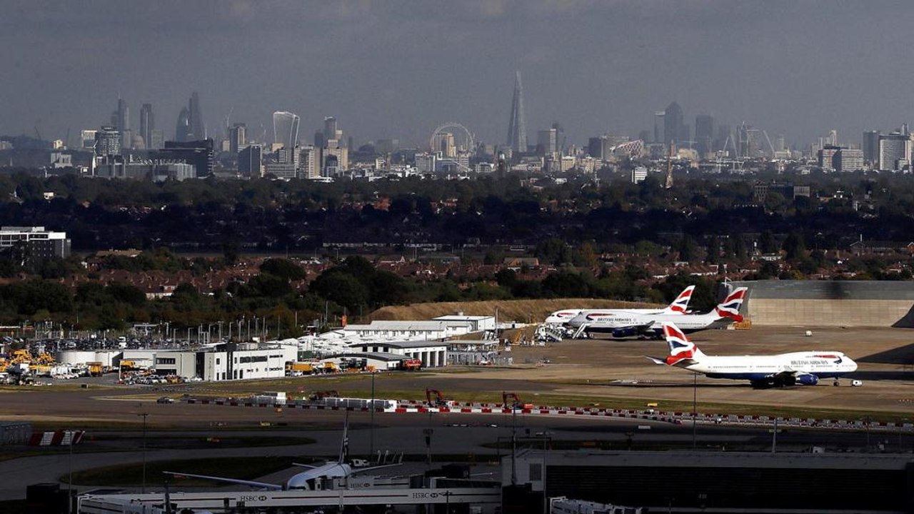 Το Χίθροου του Λονδίνου γίνεται μεγαλύτερο