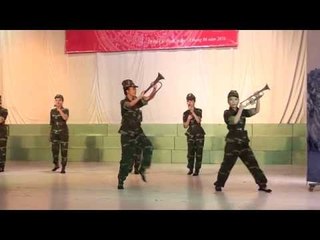 Em là nữ Quân Nhân - Tốp nữ