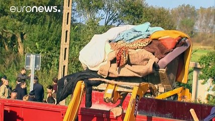 Campo de migrantes de Calais começa a ser demolido