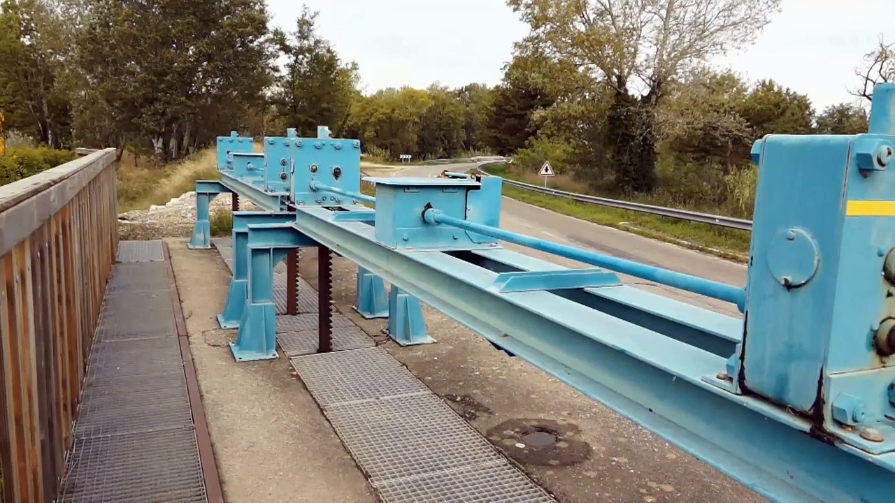 Les élus "Tarascon Bleu Marine" sur le terrain...