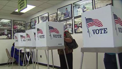 Poll: Most see Clinton winning election; Trump not accepting results