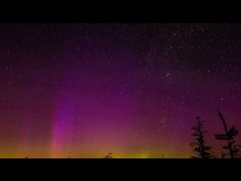 Aurora Borealis - June 23, 2015 - Time Lapse