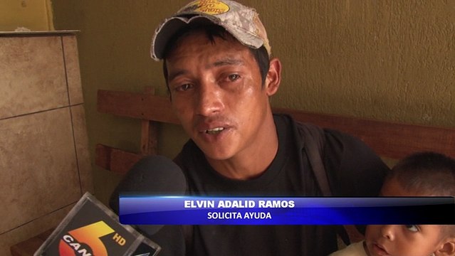 Padre solicita ayuda para poder operar a su pequeño hijo.