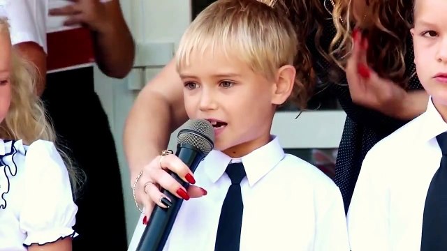 Первый раз в первый класс...