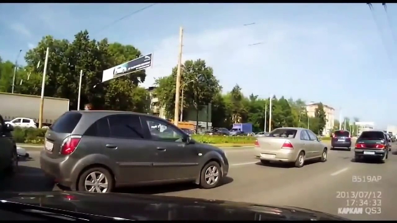 Russian Car Crash, Fight, Fail