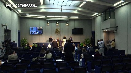 Vatikan: Asche verstorbener muss beigesetzt werden