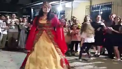 Gelin Damat Erikdalı Kaşık Oyunu