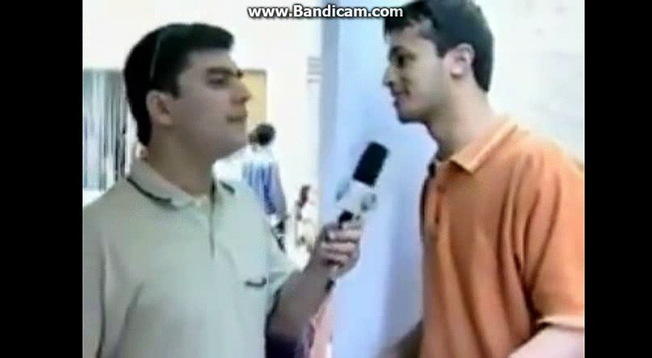 Atif Aslam Singing First Time in his life in a random public TV Show - Now he is a living legend