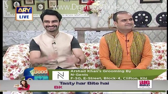 Arshad Khan Model Ke Saath Photo shoot Per Ghabrate Hue