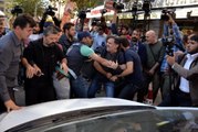 Diyarbakır'da Gözaltı Protestosuna Polis Müdahalesi