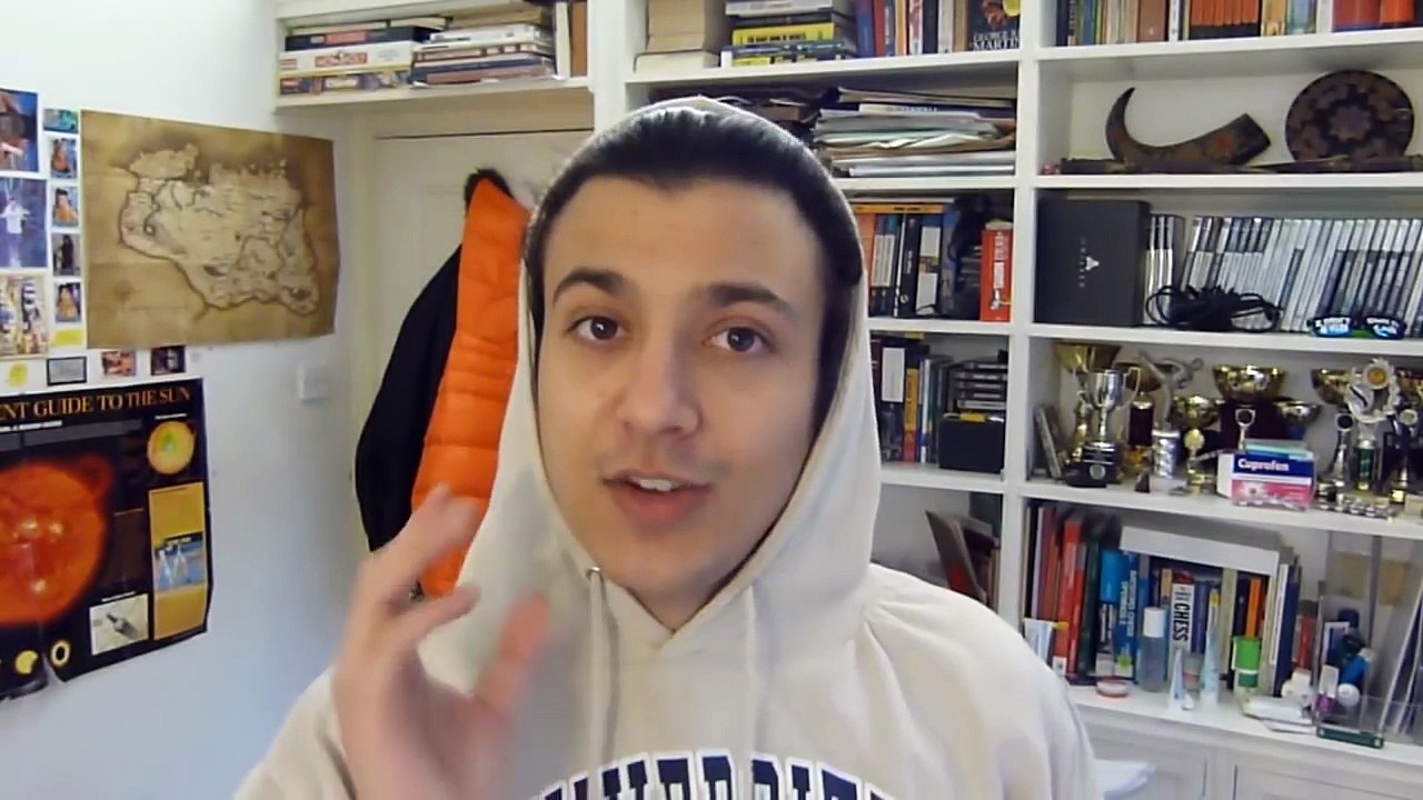 EZ SKINS EZ LIFE 17 (CS GO BETTING REACTION) -  The Lucky 6%  (Funny Moments)