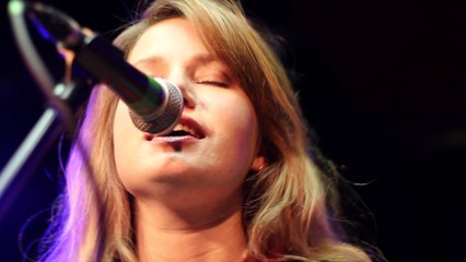 Mary Epworth - Long Gone (The Holy Moly Sessions)