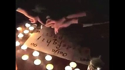 Elle joue avec le diable elle fini possédée