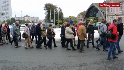 Saint-Brieuc. 80 manifestants venus soutenir les policiers (Le Télégramme)