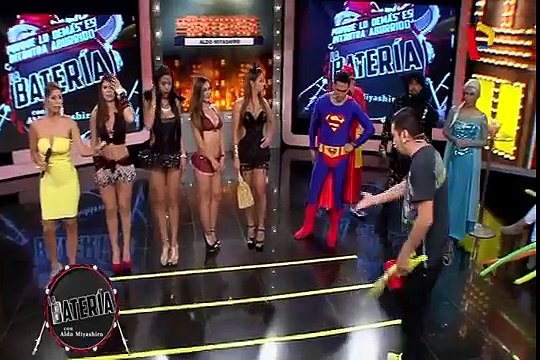 Sexy Halloween: bellas modelos cumplieron reto en La Batería