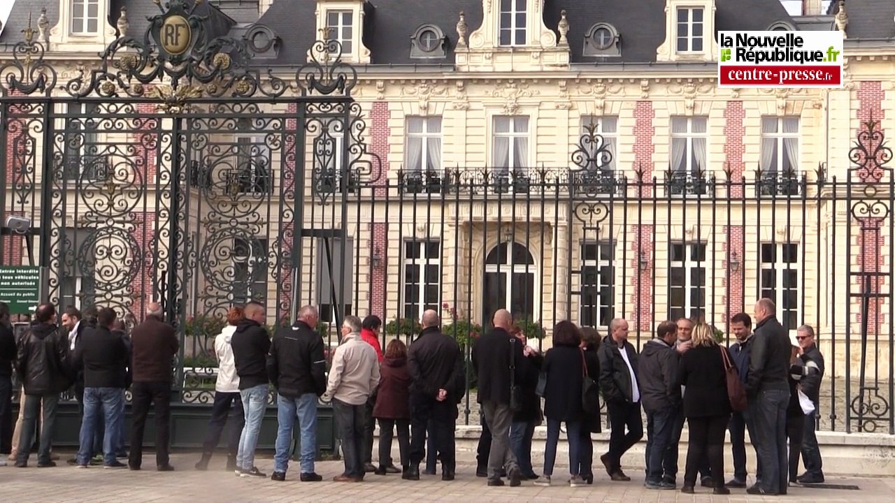 VIDEO. Poitiers. Rassemblement de policiers devant la préfecture