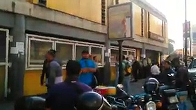 Así fue como usuarios del metro encontraron estaciones cerradas durante #TomaDeVenezuela