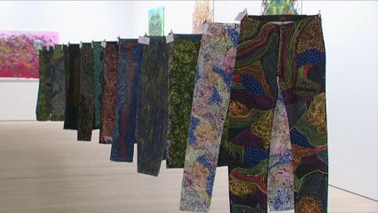 Jean genius Johny Dar paints celebrity denim for Jeans for Refugees