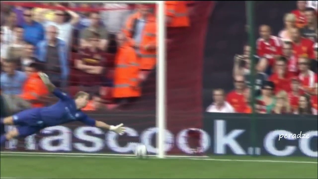 Luis Suarez ● Top 10 Goals