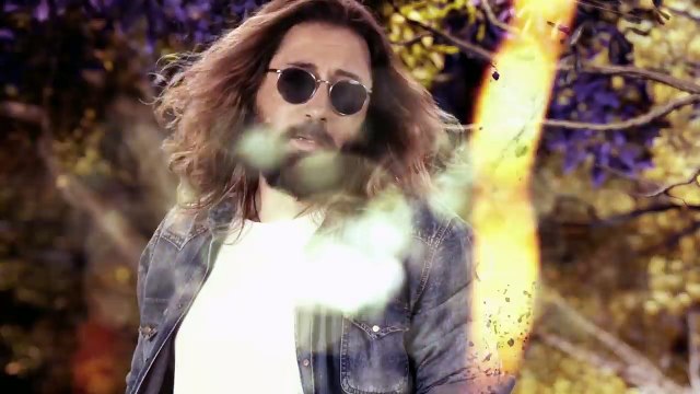 Ayşegül Aldinç feat. Eflatun - Seni Sevmek Var Ya