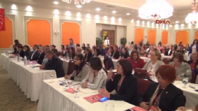 Kuşadası CHP'li Kadınlar Kuşadası'nda Toplandı