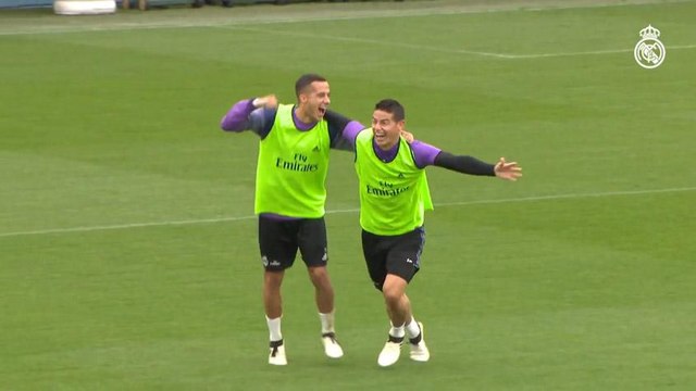 Boa mira e habilidade! James Rodríguez acerta mini gol em treino do Real