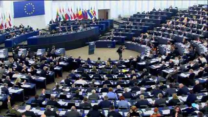 Скачать видео: El Parlamento Europeo aprueba el presupuesto 2017 de la UE