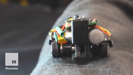 Tiny wearable robots drive around your body, are extra pair of hands