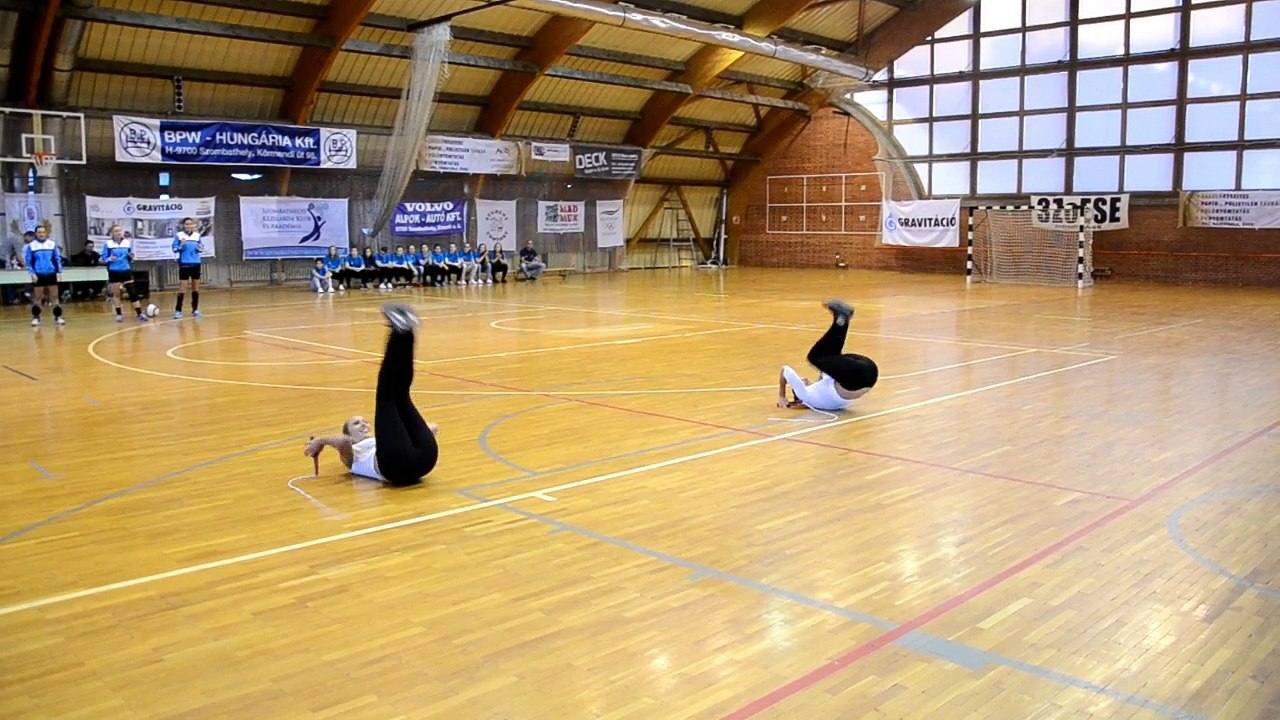 Mind-blowing compilation of the World's best jump roper