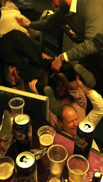 Une mamie âgée de 82 ans fait son show dans un TGV