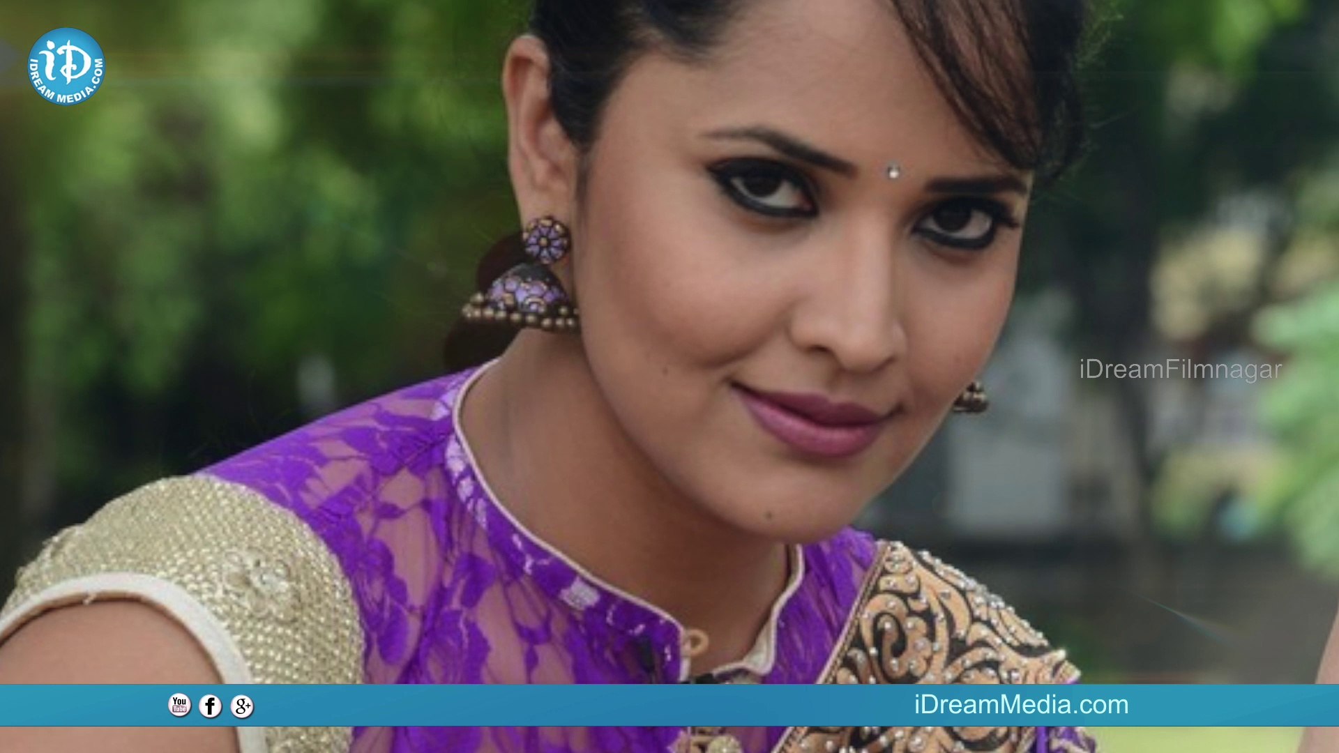 Anasuya Ready To Shake Legs For An Item Song With Mega Hero || Tollywood  Tales