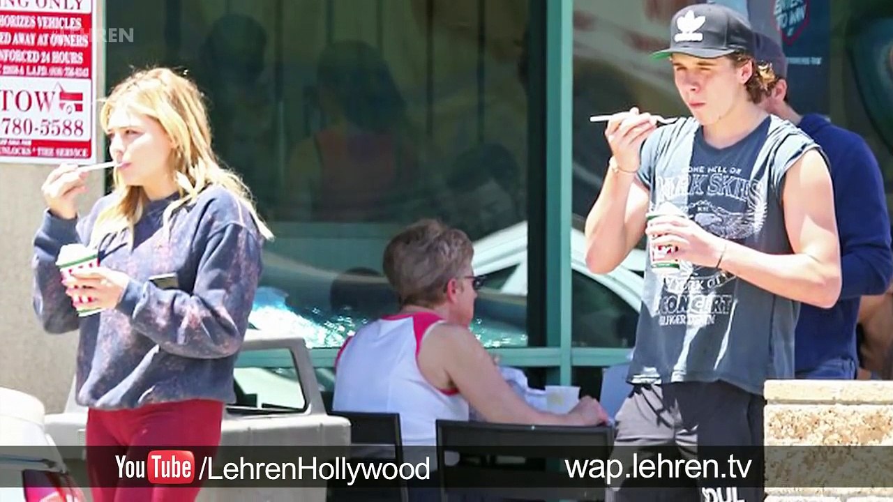 Chloe Moretz & Brooklyn Beckham's Cute Ice-Cream Date
