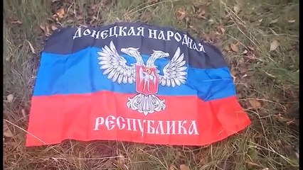 В «День флага ДНР» в Донецка сожгли флаг «ДНР»