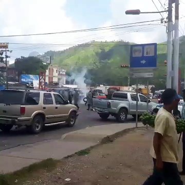 Manifestantes fueron reprimidos por la GNB en San Juan de los Morros