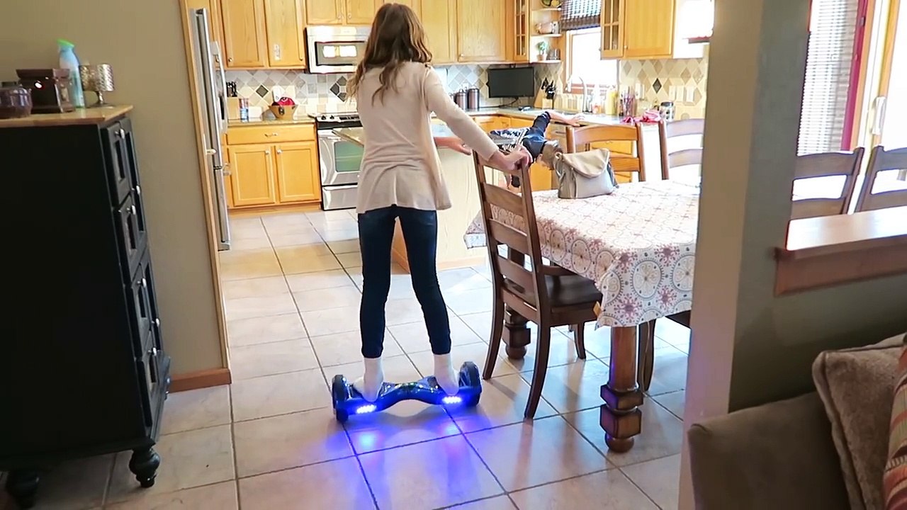 KIDS ON HOVERBOARDS
