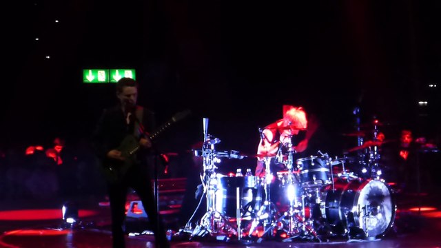 Muse - Defector, Zurich Hallenstadion, 05/12/2016